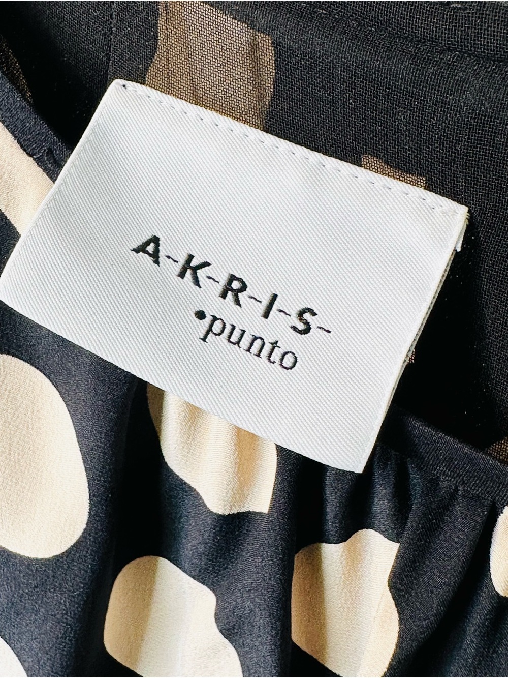Akris Punto Black Cream Polka Dot Silk Sleeveless Shift Dress - Picture 7 of 11